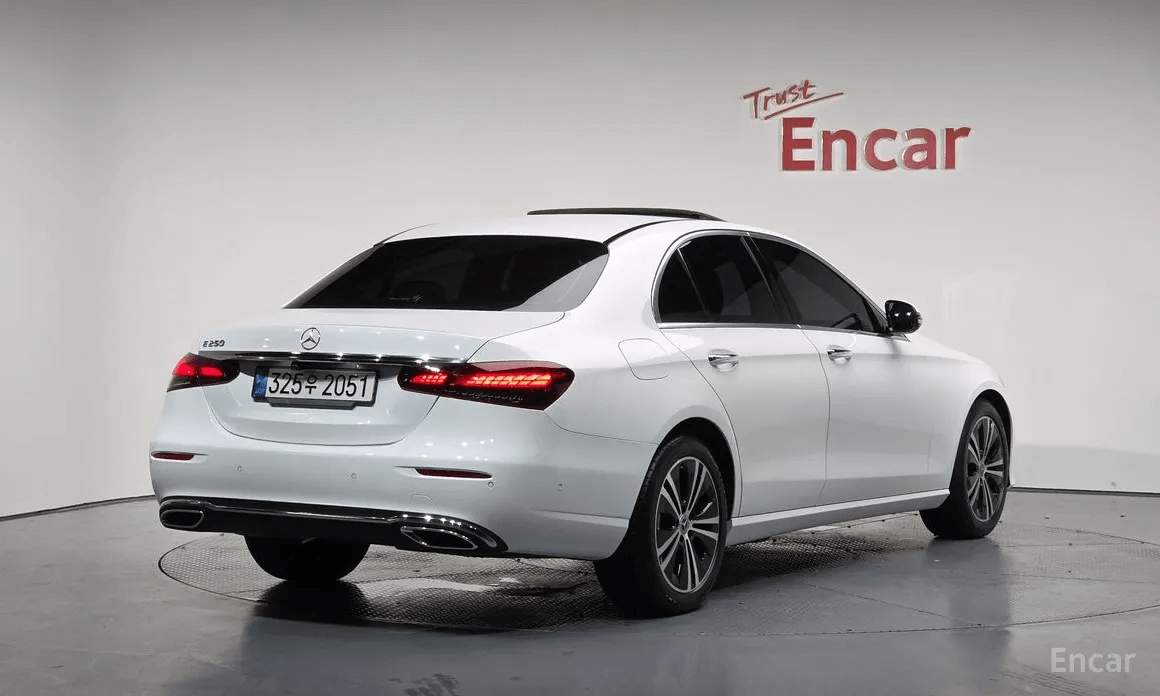 Mercedes-Benz E-Class W213 E 250